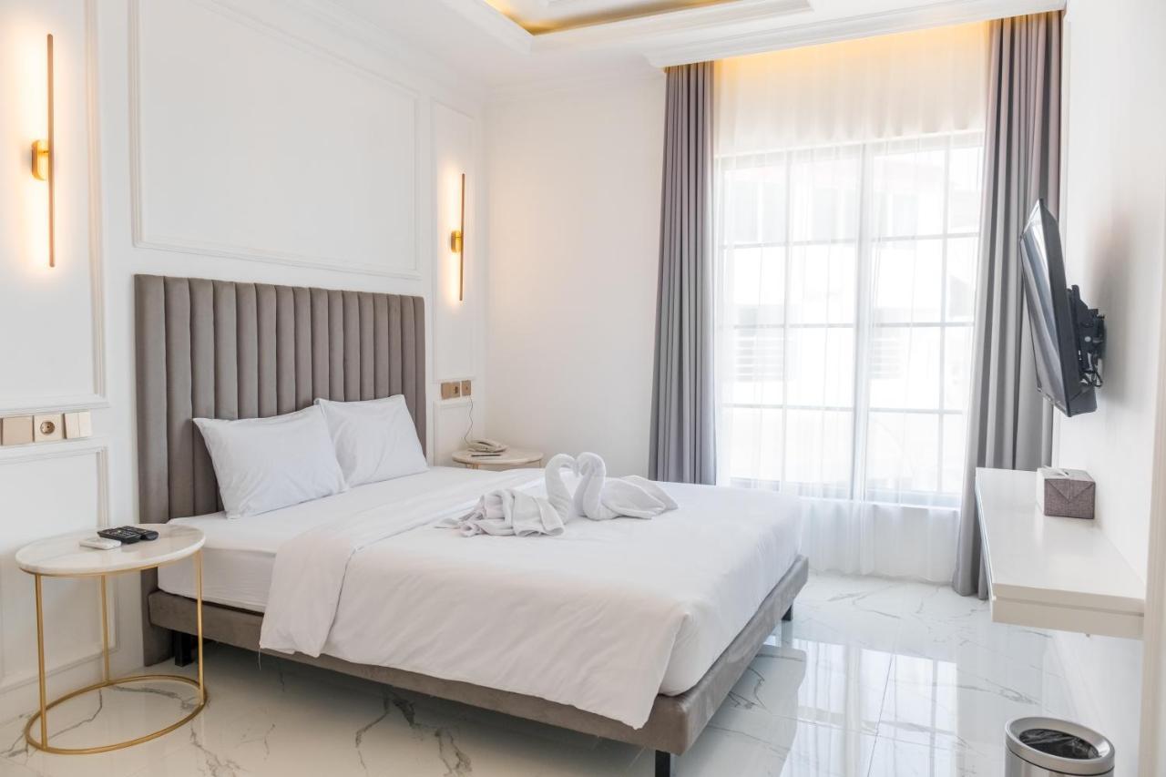 Kala Hotel Semarang Jomblang Zewnętrze zdjęcie