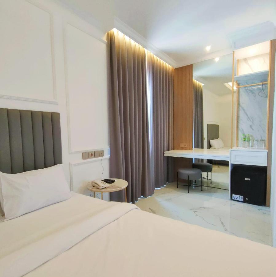 Kala Hotel Semarang Jomblang Zewnętrze zdjęcie