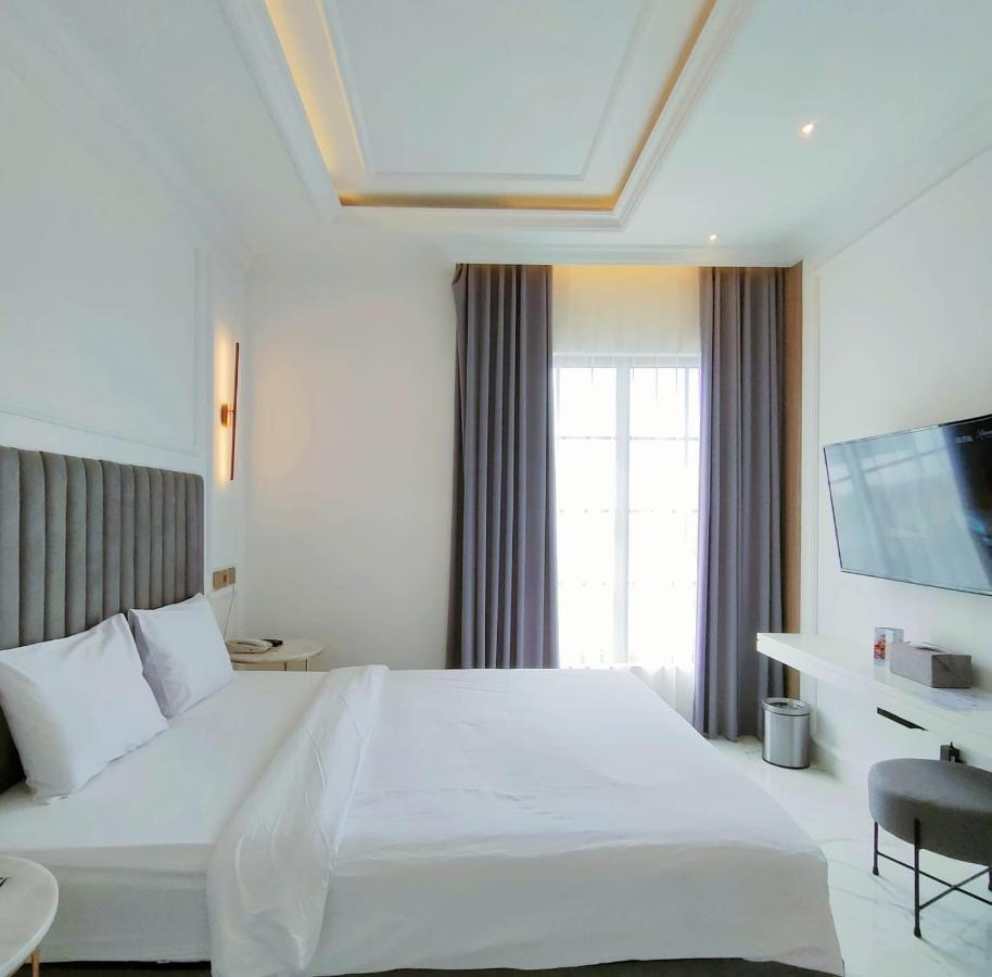 Kala Hotel Semarang Jomblang Zewnętrze zdjęcie