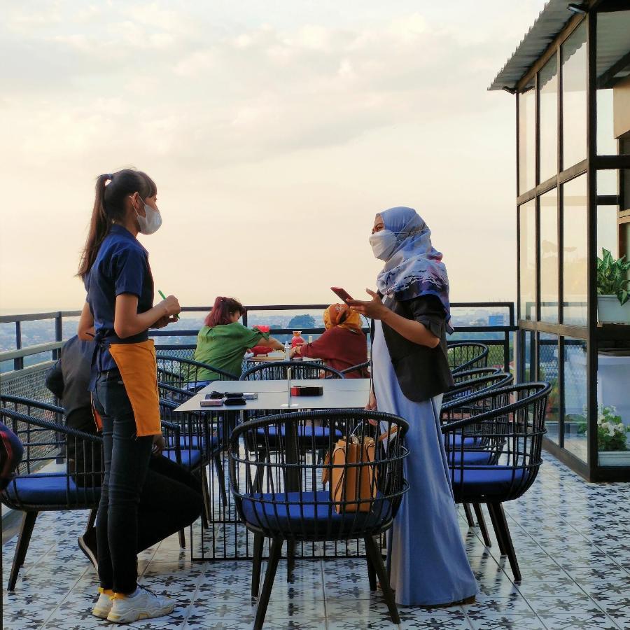 Kala Hotel Semarang Jomblang Zewnętrze zdjęcie
